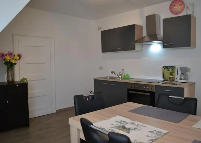 Pension,ferien, Monteurwohnung , Unterkunft,zimmer Lägenhet