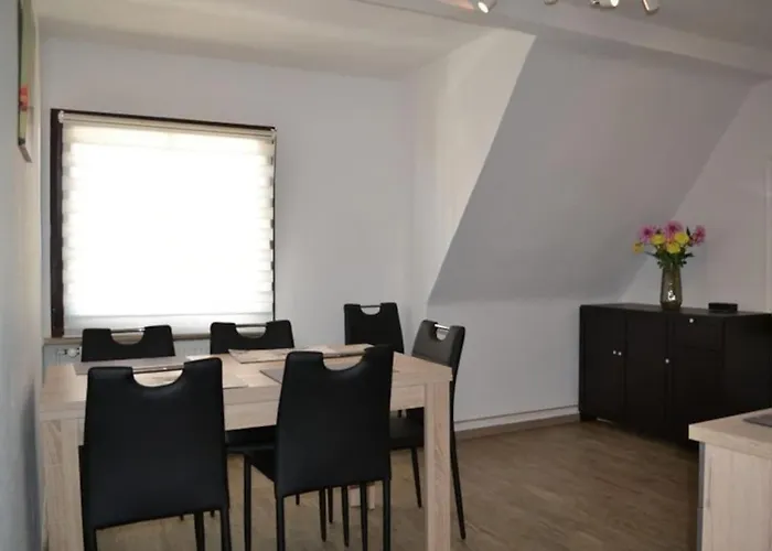 Pension,ferien, Monteurwohnung , Unterkunft,zimmer Lägenhet *